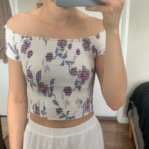 Pacsun, Kendal and Kylie - white floral shirred xs top